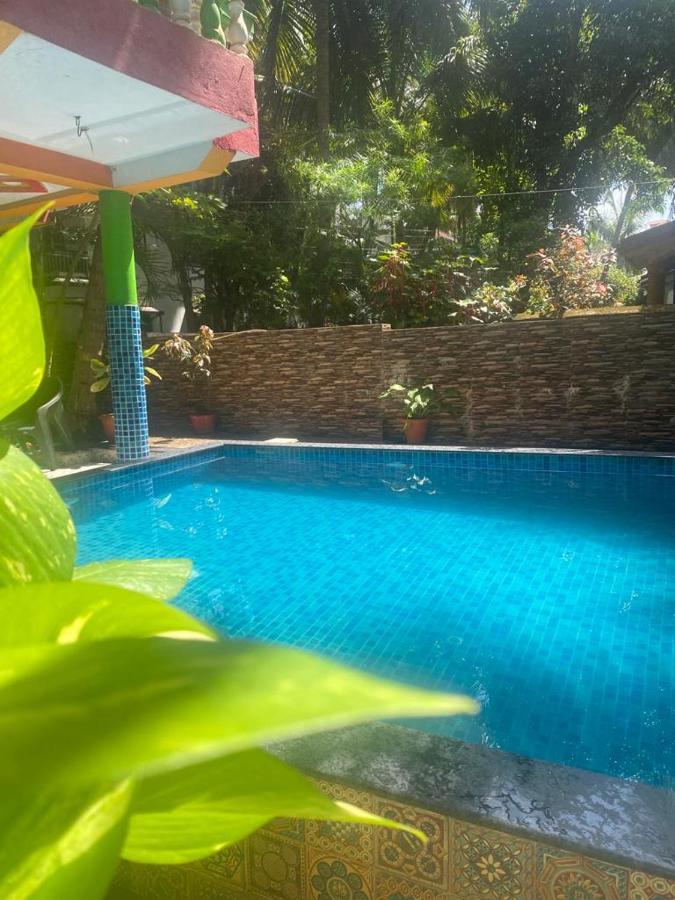 La Gabriell Beach Inn Calangute Exteriör bild